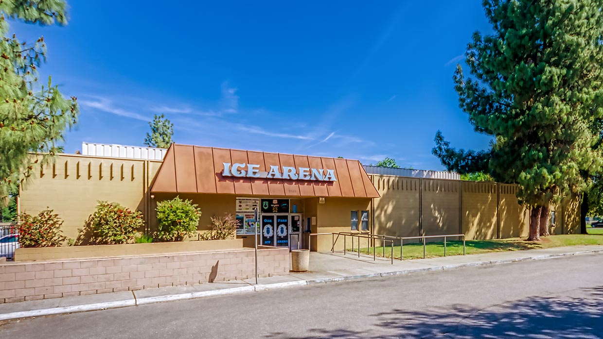 Oak Park Ice Arena